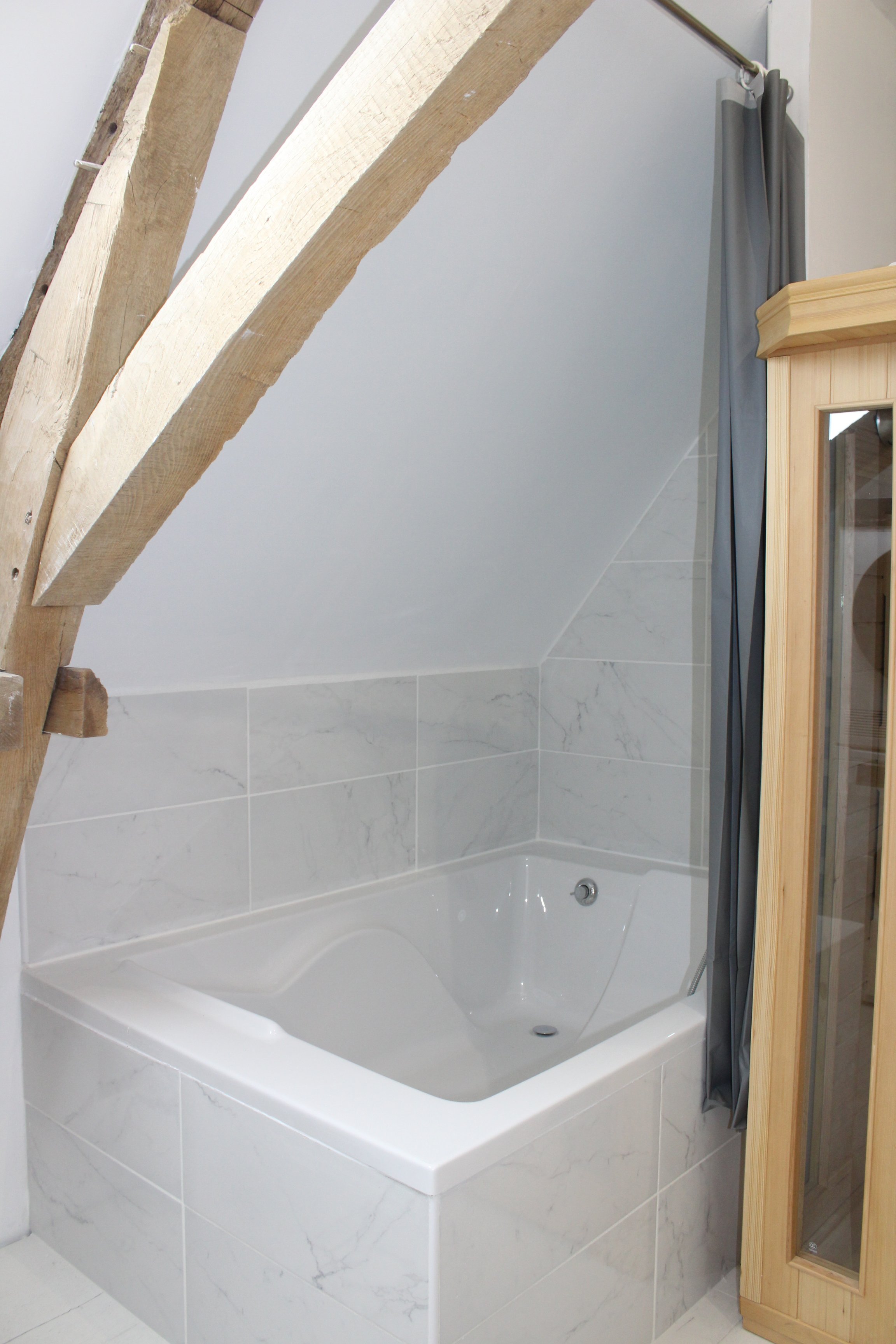 Baignoire 2 places sous pente